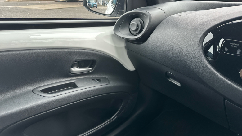 Toyota Aygo X 1.0 VVT-i Pure 5dr Petrol Hatchback